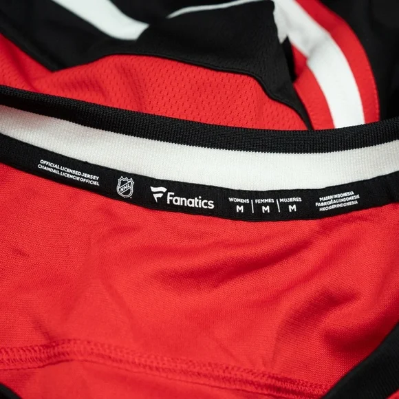 Fanatics -‎  Chicago Blackhawks Breakaway Jersey - Picture 8 of 9